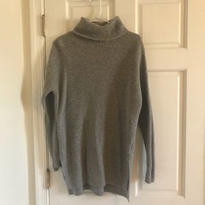 Oversized Grey Turtleneck Sweater - Small